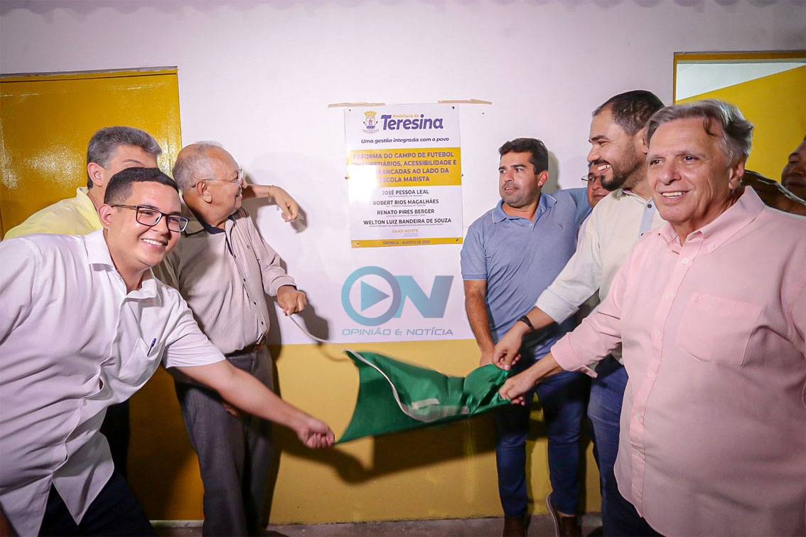 Prefeitura de Teresina realiza a entrega da reforma do Campo do Marista na grande Santa Maria